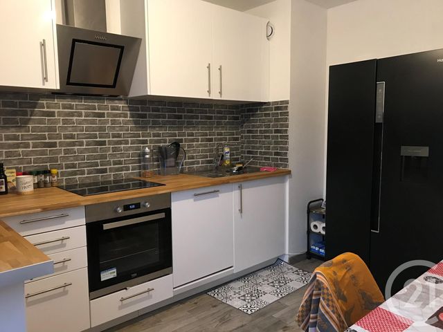 Appartement Chambre à louer - 1 pièce - 13.0 m2 - OSTWALD - 67 - ALSACE - Century 21 Les Victoires