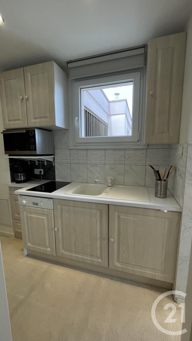 Appartement Studio à louer - 1 pièce - 20.23 m2 - LINGOLSHEIM - 67 - ALSACE - Century 21 Les Victoires