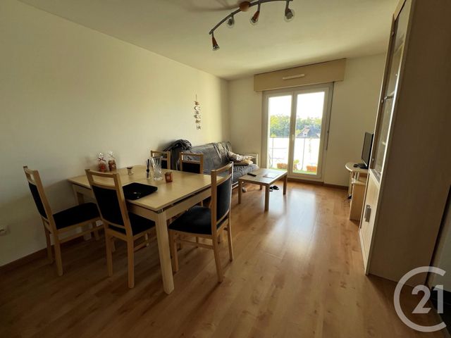 Appartement F2 à louer - 2 pièces - 40.11 m2 - ILLKIRCH GRAFFENSTADEN - 67 - ALSACE - Century 21 Les Victoires