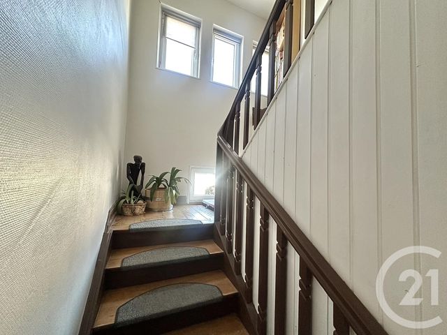 Appartement F5 à vendre - 5 pièces - 100.0 m2 - STRASBOURG - 67 - ALSACE - Century 21 Les Victoires