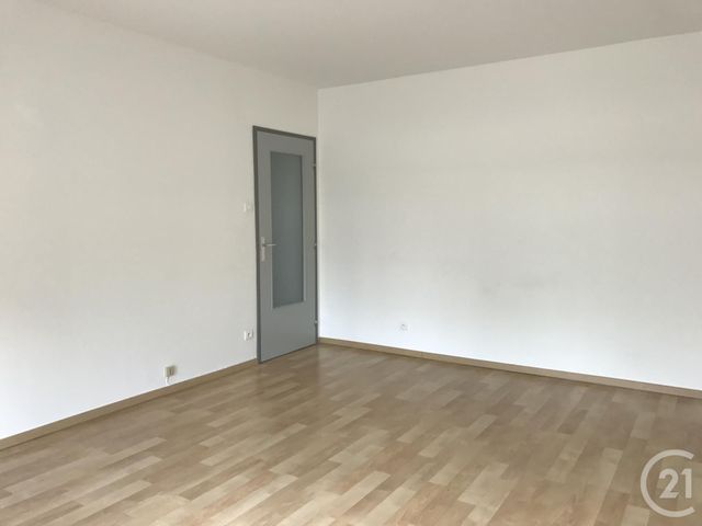 Appartement F3 à louer - 3 pièces - 69.9 m2 - LINGOLSHEIM - 67 - ALSACE - Century 21 Les Victoires