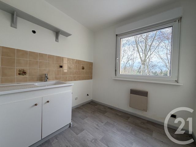 Appartement F1 à vendre - 1 pièce - 31.0 m2 - ESCHAU - 67 - ALSACE - Century 21 Les Victoires