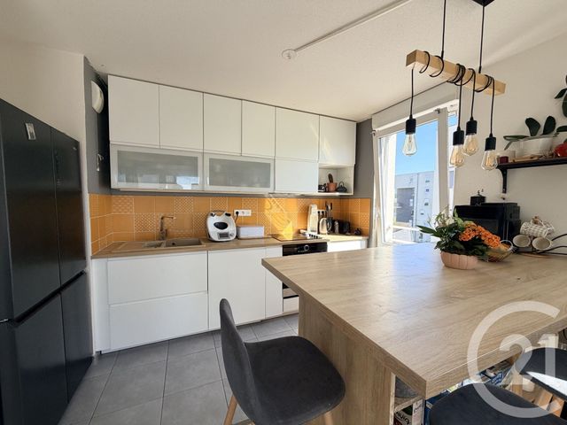 Appartement F3 à vendre - 3 pièces - 62.33 m2 - LINGOLSHEIM - 67 - ALSACE - Century 21 Les Victoires