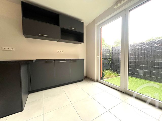 Appartement Studio à louer - 1 pièce - 29.1 m2 - LINGOLSHEIM - 67 - ALSACE - Century 21 Les Victoires