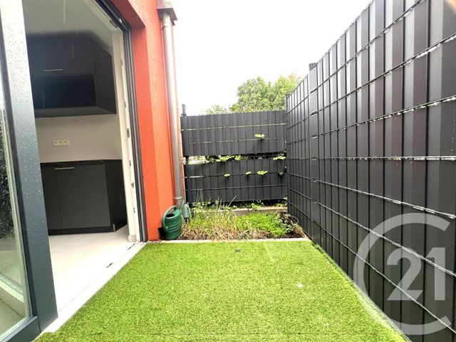 Appartement Studio à louer - 1 pièce - 29.1 m2 - LINGOLSHEIM - 67 - ALSACE - Century 21 Les Victoires