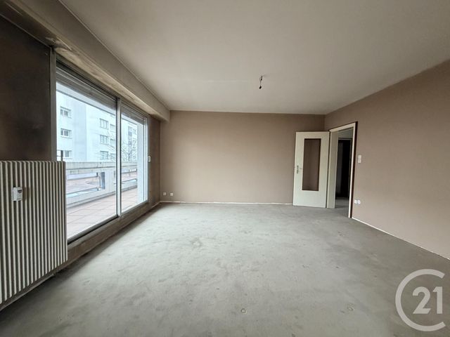 Appartement F5 à vendre - 5 pièces - 107.79 m2 - STRASBOURG - 67 - ALSACE - Century 21 Les Victoires