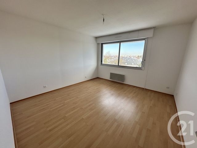 Appartement F5 à louer - 5 pièces - 107.99 m2 - LINGOLSHEIM - 67 - ALSACE - Century 21 Les Victoires