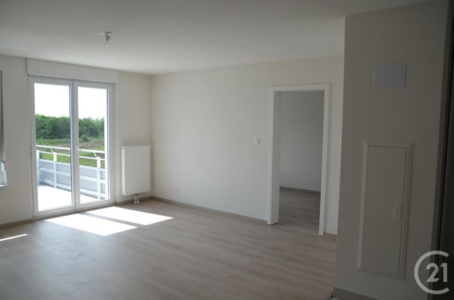 Appartement F3 à louer - 3 pièces - 65.11 m2 - ENTZHEIM - 67 - ALSACE - Century 21 Les Victoires