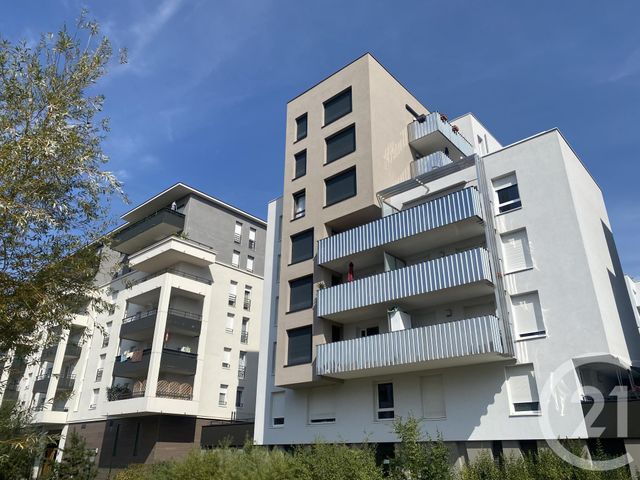 Appartement F2 à louer - 2 pièces - 53.6 m2 - LINGOLSHEIM - 67 - ALSACE - Century 21 Les Victoires