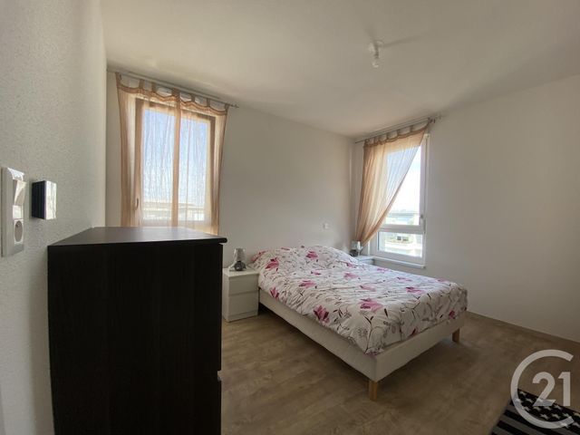 Appartement F2 à louer - 2 pièces - 53.6 m2 - LINGOLSHEIM - 67 - ALSACE - Century 21 Les Victoires