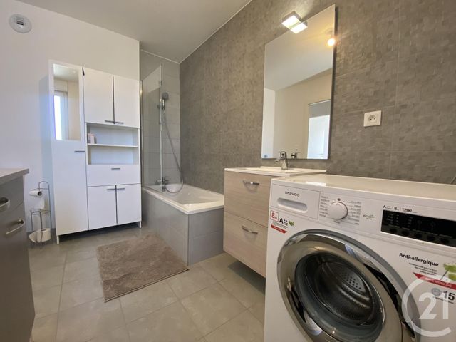 Appartement F2 à louer - 2 pièces - 53.6 m2 - LINGOLSHEIM - 67 - ALSACE - Century 21 Les Victoires