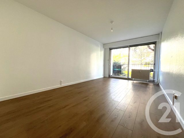 Appartement F2 à louer - 2 pièces - 49.0 m2 - LINGOLSHEIM - 67 - ALSACE - Century 21 Les Victoires