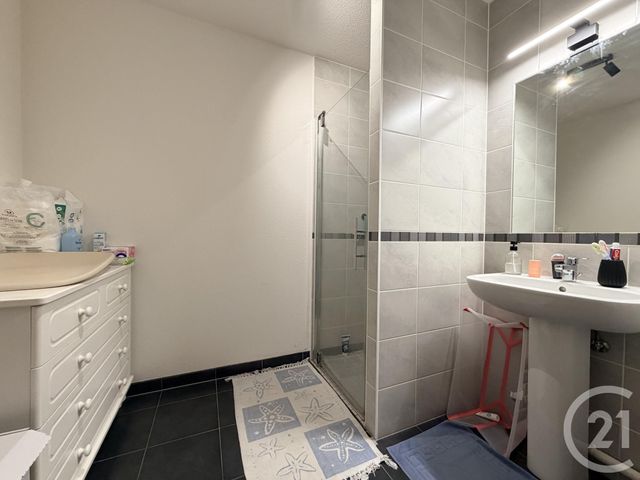 Appartement F2 à vendre - 2 pièces - 55.4 m2 - LINGOLSHEIM - 67 - ALSACE - Century 21 Les Victoires