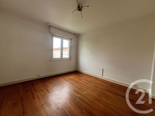 Appartement F4 à louer - 4 pièces - 66.73 m2 - LINGOLSHEIM - 67 - ALSACE - Century 21 Les Victoires