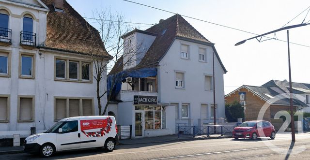 Appartement F3 à louer - 3 pièces - 75.91 m2 - OSTWALD - 67 - ALSACE - Century 21 Les Victoires