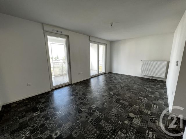 Appartement F4 à louer - 4 pièces - 78.93 m2 - LINGOLSHEIM - 67 - ALSACE - Century 21 Les Victoires