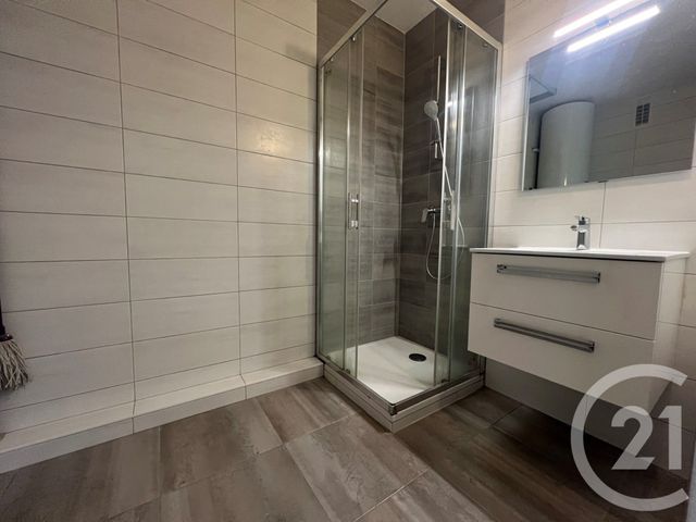 Appartement F2 à louer - 2 pièces - 58.56 m2 - LINGOLSHEIM - 67 - ALSACE - Century 21 Les Victoires