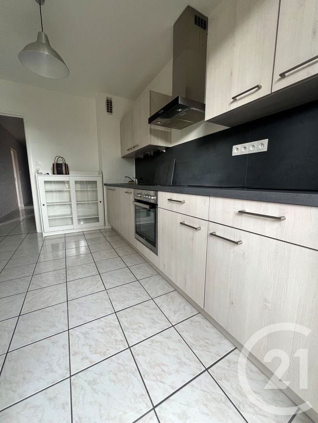 Appartement F2 à louer - 2 pièces - 58.56 m2 - LINGOLSHEIM - 67 - ALSACE - Century 21 Les Victoires