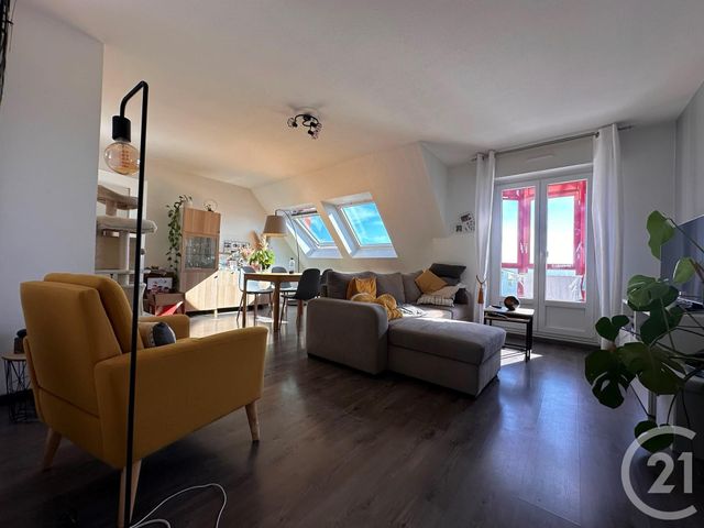 Appartement F3 à louer - 3 pièces - 69.57 m2 - ILLKIRCH GRAFFENSTADEN - 67 - ALSACE - Century 21 Les Victoires
