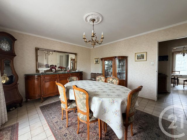 Appartement F4 à vendre - 4 pièces - 90.0 m2 - LINGOLSHEIM - 67 - ALSACE - Century 21 Les Victoires