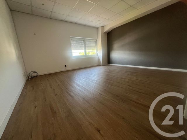 Appartement F6 à louer - 6 pièces - 79.29 m2 - OSTWALD - 67 - ALSACE - Century 21 Les Victoires