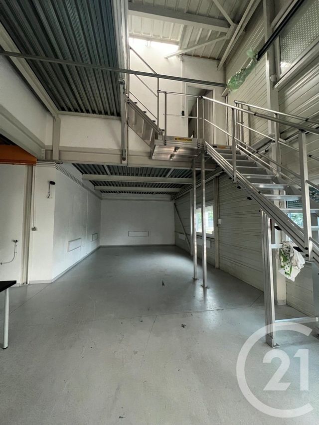 Appartement F6 à louer - 6 pièces - 79.29 m2 - OSTWALD - 67 - ALSACE - Century 21 Les Victoires