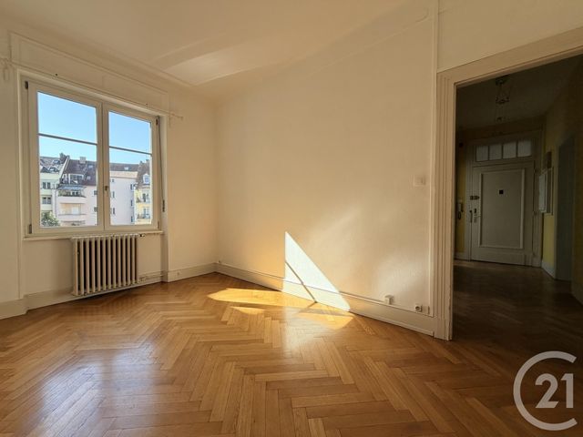 Appartement F3 à vendre - 3 pièces - 76.1 m2 - STRASBOURG - 67 - ALSACE - Century 21 Les Victoires