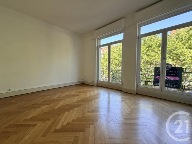 Appartement F3 à vendre - 3 pièces - 76.1 m2 - STRASBOURG - 67 - ALSACE - Century 21 Les Victoires