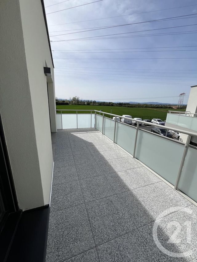 Appartement F3 à louer - 3 pièces - 67.97 m2 - LINGOLSHEIM - 67 - ALSACE - Century 21 Les Victoires