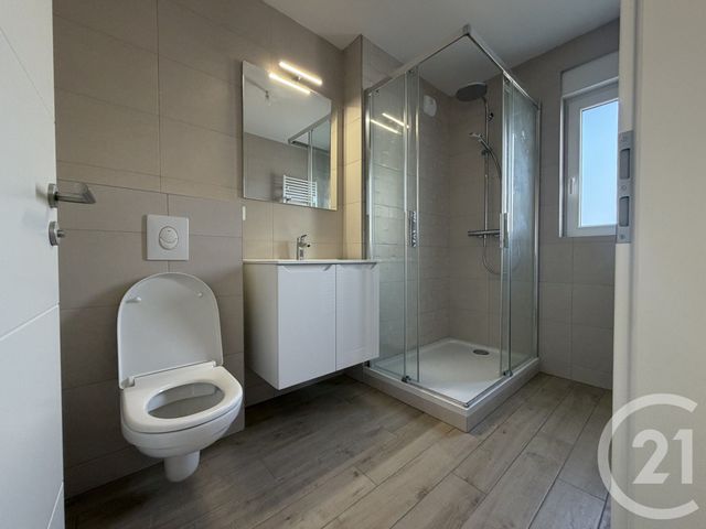 Appartement Duplex à louer - 4 pièces - 80.01 m2 - OSTWALD - 67 - ALSACE - Century 21 Les Victoires