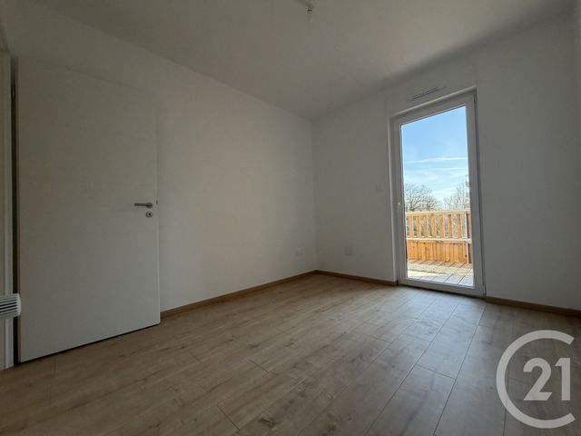 Appartement Duplex à louer - 4 pièces - 80.01 m2 - OSTWALD - 67 - ALSACE - Century 21 Les Victoires