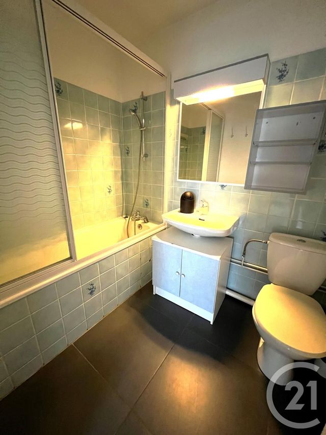 Appartement F2 à louer - 2 pièces - 37.64 m2 - STRASBOURG - 67 - ALSACE - Century 21 Les Victoires