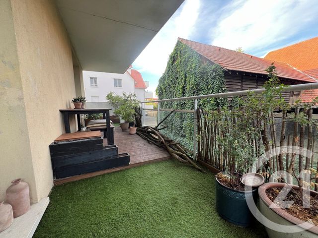 Appartement F3 à louer - 3 pièces - 58.1 m2 - HOLTZHEIM - 67 - ALSACE - Century 21 Les Victoires
