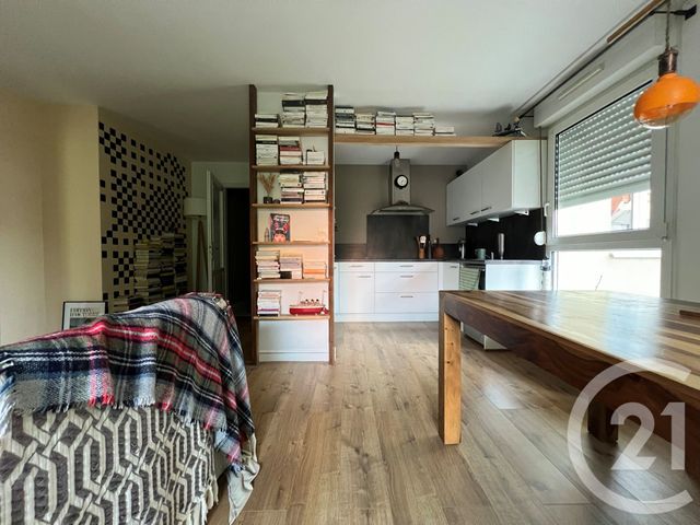 Appartement F3 à louer - 3 pièces - 58.1 m2 - HOLTZHEIM - 67 - ALSACE - Century 21 Les Victoires
