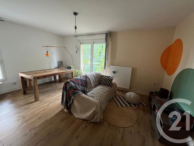 Appartement F3 à louer - 3 pièces - 58.1 m2 - HOLTZHEIM - 67 - ALSACE - Century 21 Les Victoires