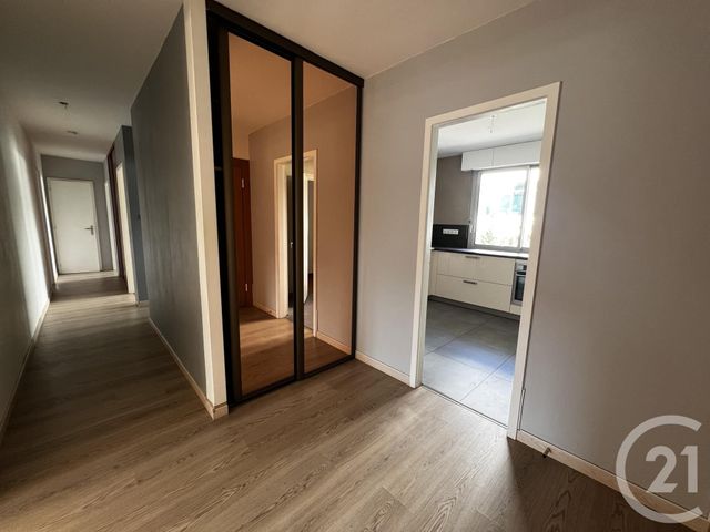 Appartement F5 à louer - 5 pièces - 102.04 m2 - LINGOLSHEIM - 67 - ALSACE - Century 21 Les Victoires